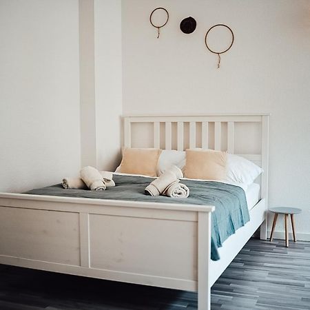 Fewostaeps- Moderne Unterkunft, Zentrumsnah Plauen Eksteriør bilde